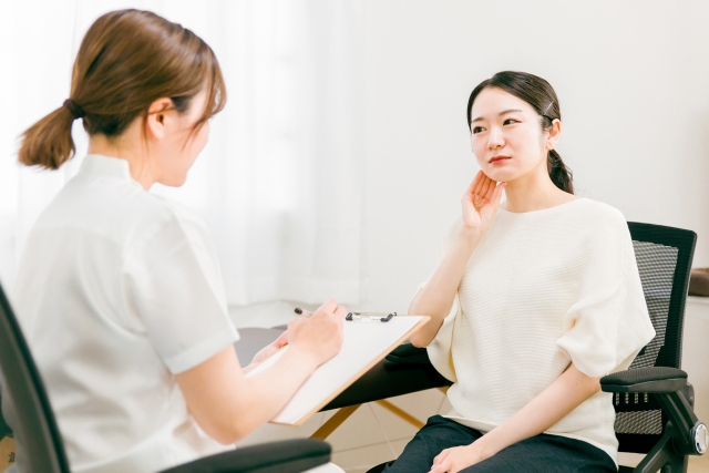 相談している様子