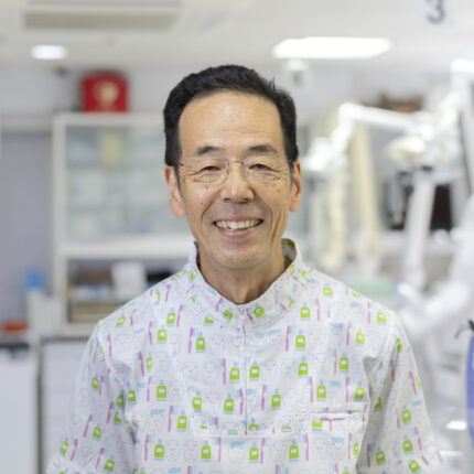 院長：春藤泰之 
